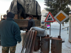 СВОИХ НЕ БРОСАЕМ 1