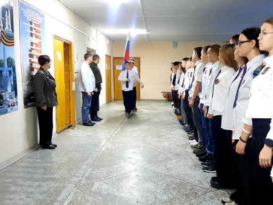 ПОНЕДЕЛЬНИК | ЛИНЕЙКА 2