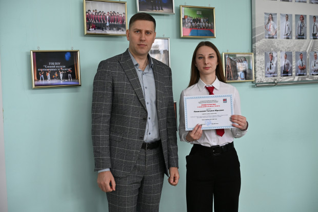 ТОРЖЕСТВЕННОЕ ОБНОВЛЕНИЕ ДОСОК ПОЧЕТА 8